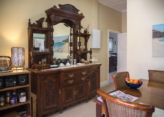 Plantation House At Whitecliffs Bed And Breakfast
