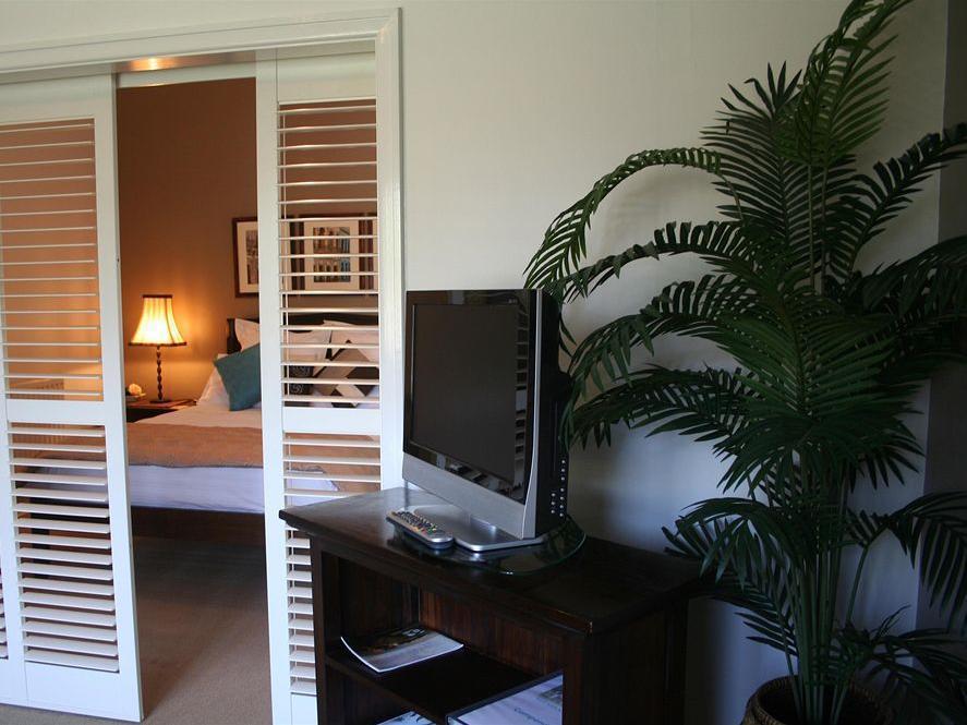 Bed & Breakfast Plantation House At Whitecliffs Rye