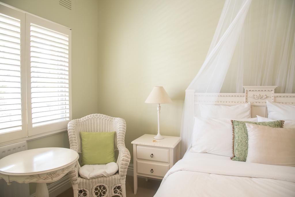 Plantation House At Whitecliffs 4* Rye